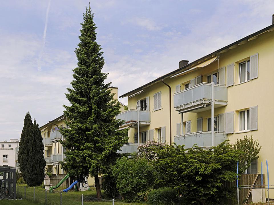 Mehrfamilienhaus in Dübendorf